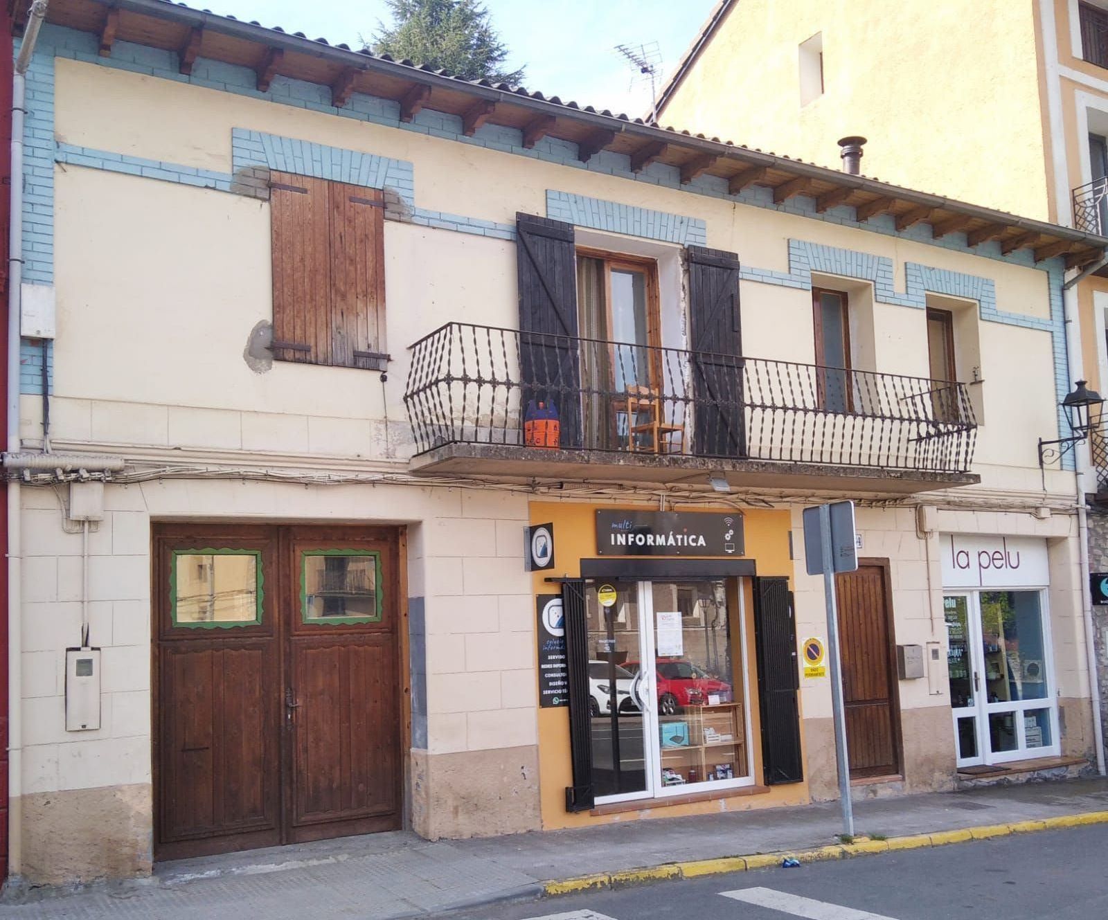 Edificio en Castejón de Sos, venta